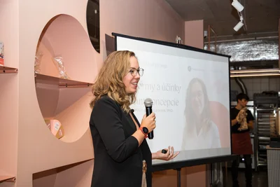 GYN-FIV awareness, women's health awareness, spreading awareness, Dr. Eliska Lackova, MUDr. Eliska Lackova, fertility, lecture on fertility